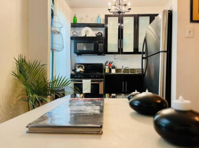House On Henry - Private 1 bedroom